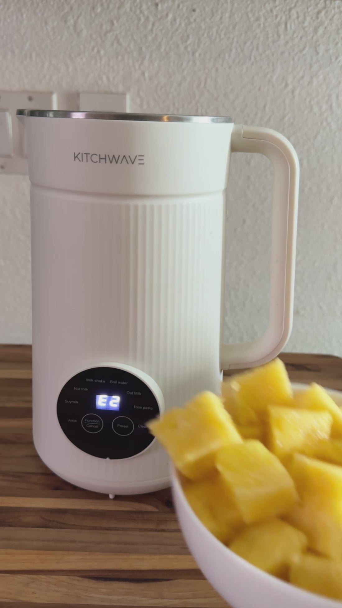 8-in-1 Pure Blend Maker Bundle video